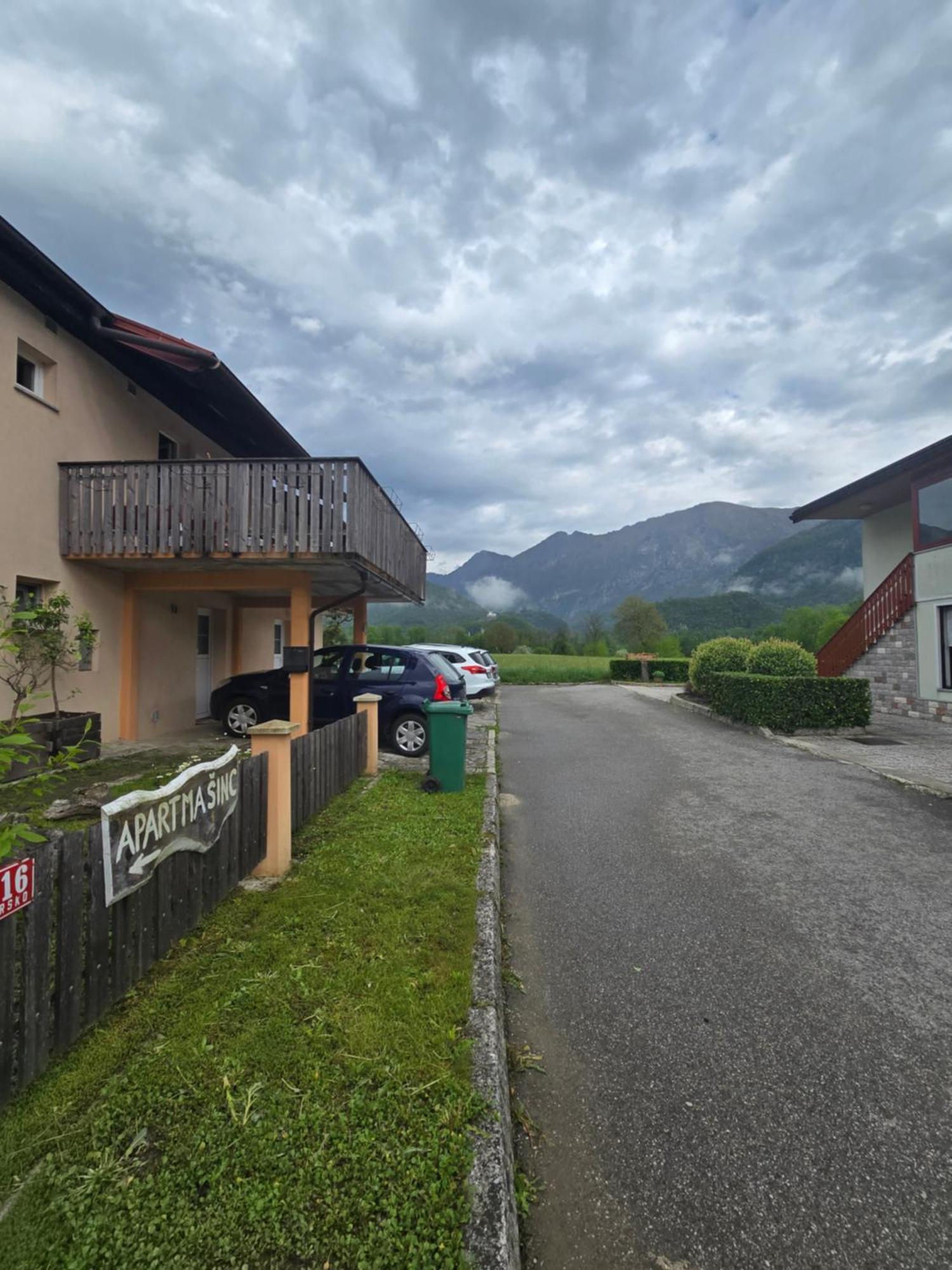 Apartment Sinc Kobarid Exterior foto